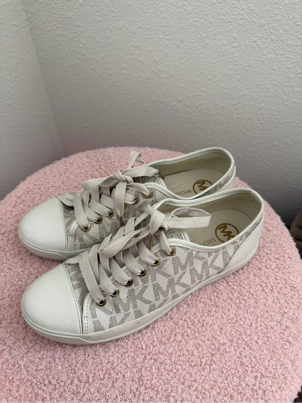 Michael Kors Light Beige Logo Low-Top Lace-Up Sneakers